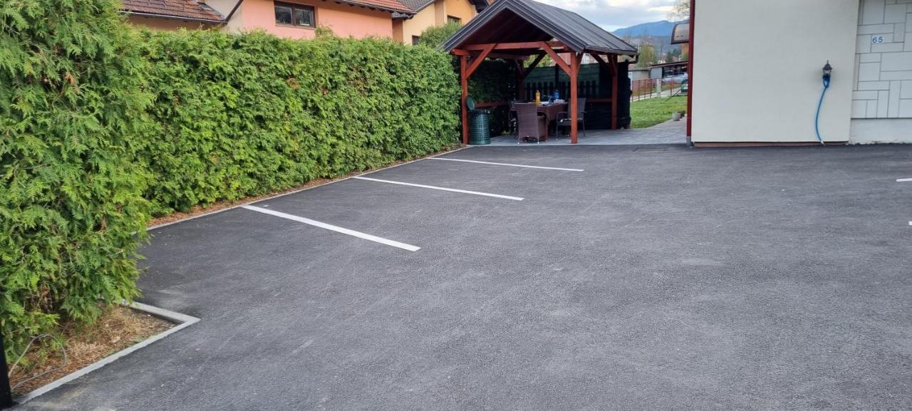 Prenociste-Sobe-Rooms-Aman Bihac Exterior photo